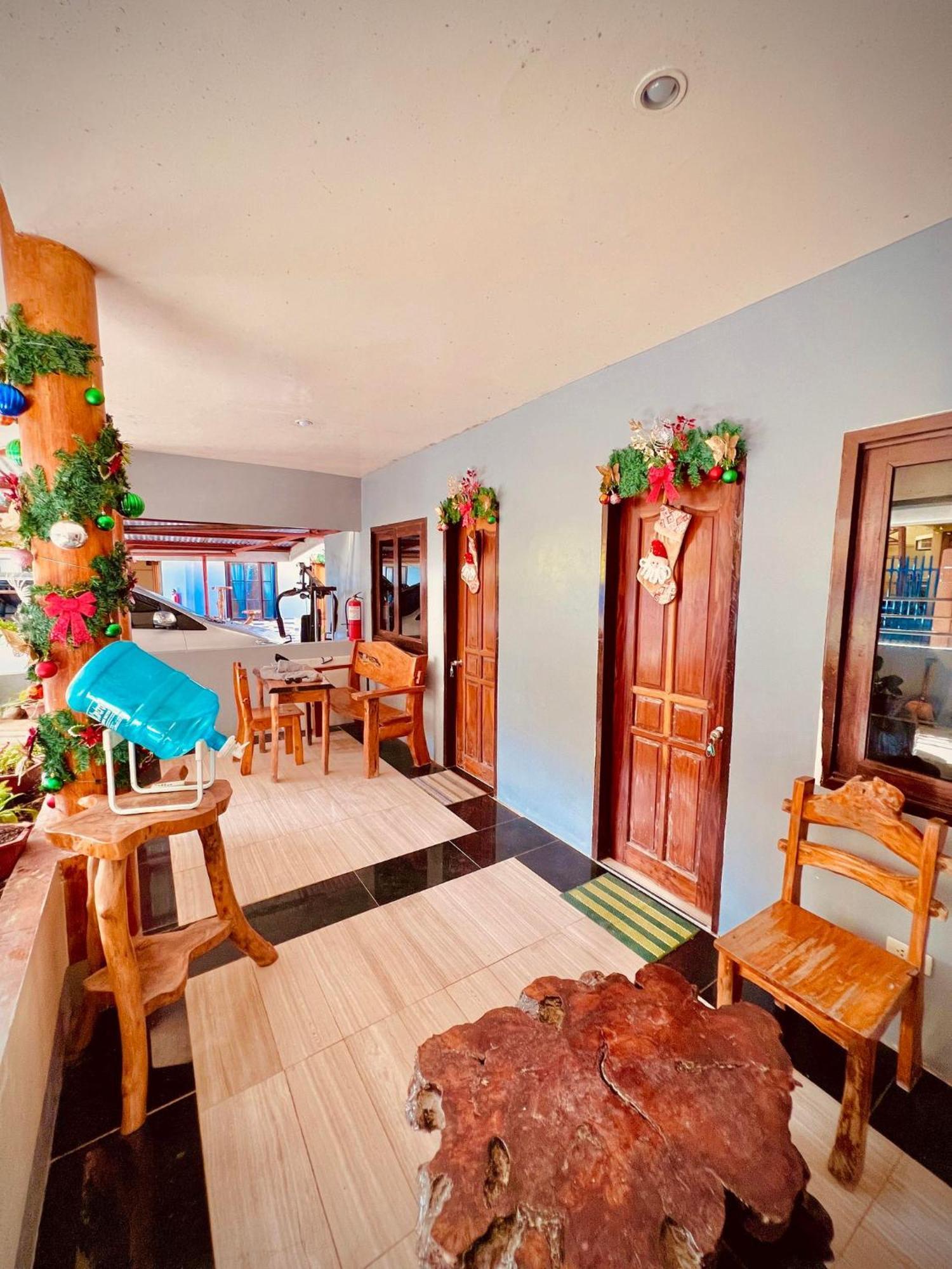 Indino Guesthouse Moalboal Kültér fotó
