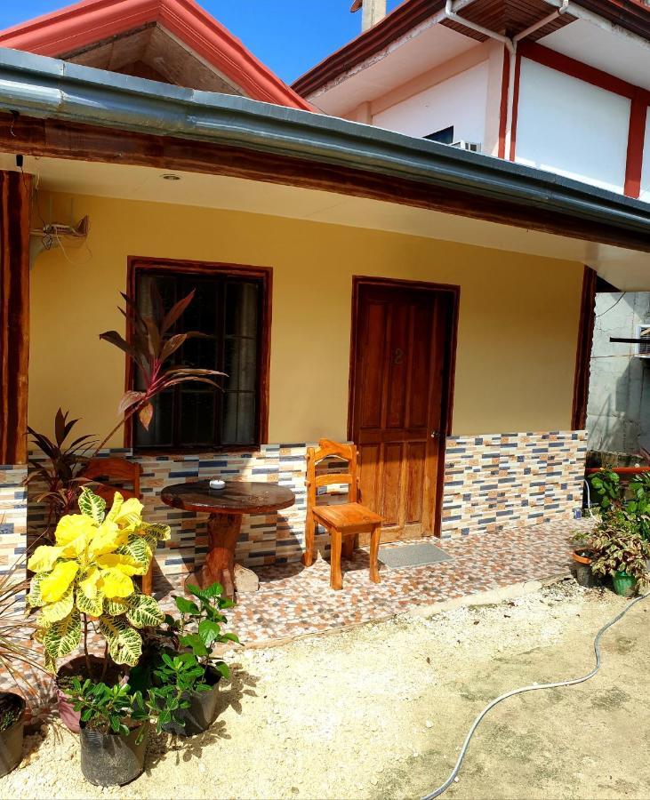 Indino Guesthouse Moalboal Kültér fotó